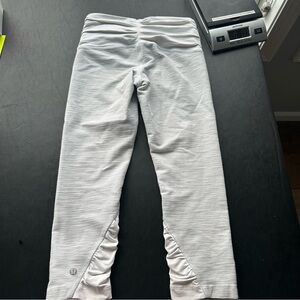 Lululemon embrace cropped legging